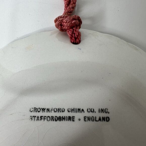 Vtg Crownford Two Fond Hearts Blue White Hanging Plate Gallery Wall Decor 5.5" - Picture 3 of 11